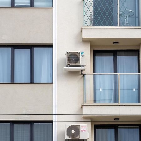 Sunny 1Bdr Apartment Near Center Sofia Exterior foto